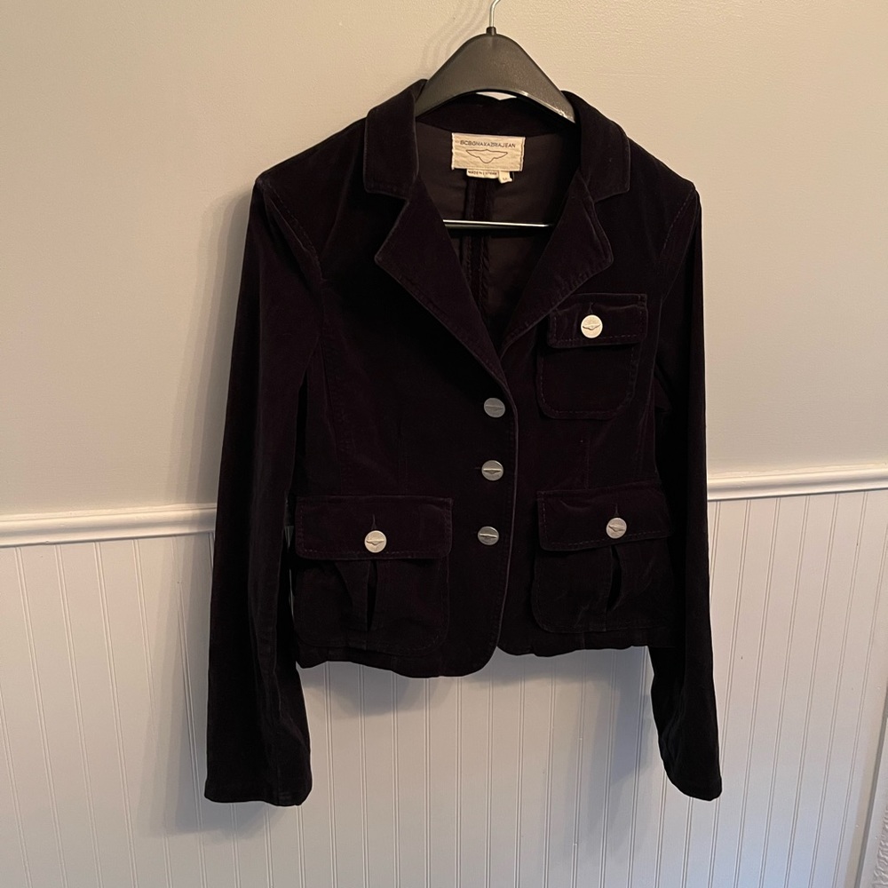 Adorable BCBGMaxAzria Blazer